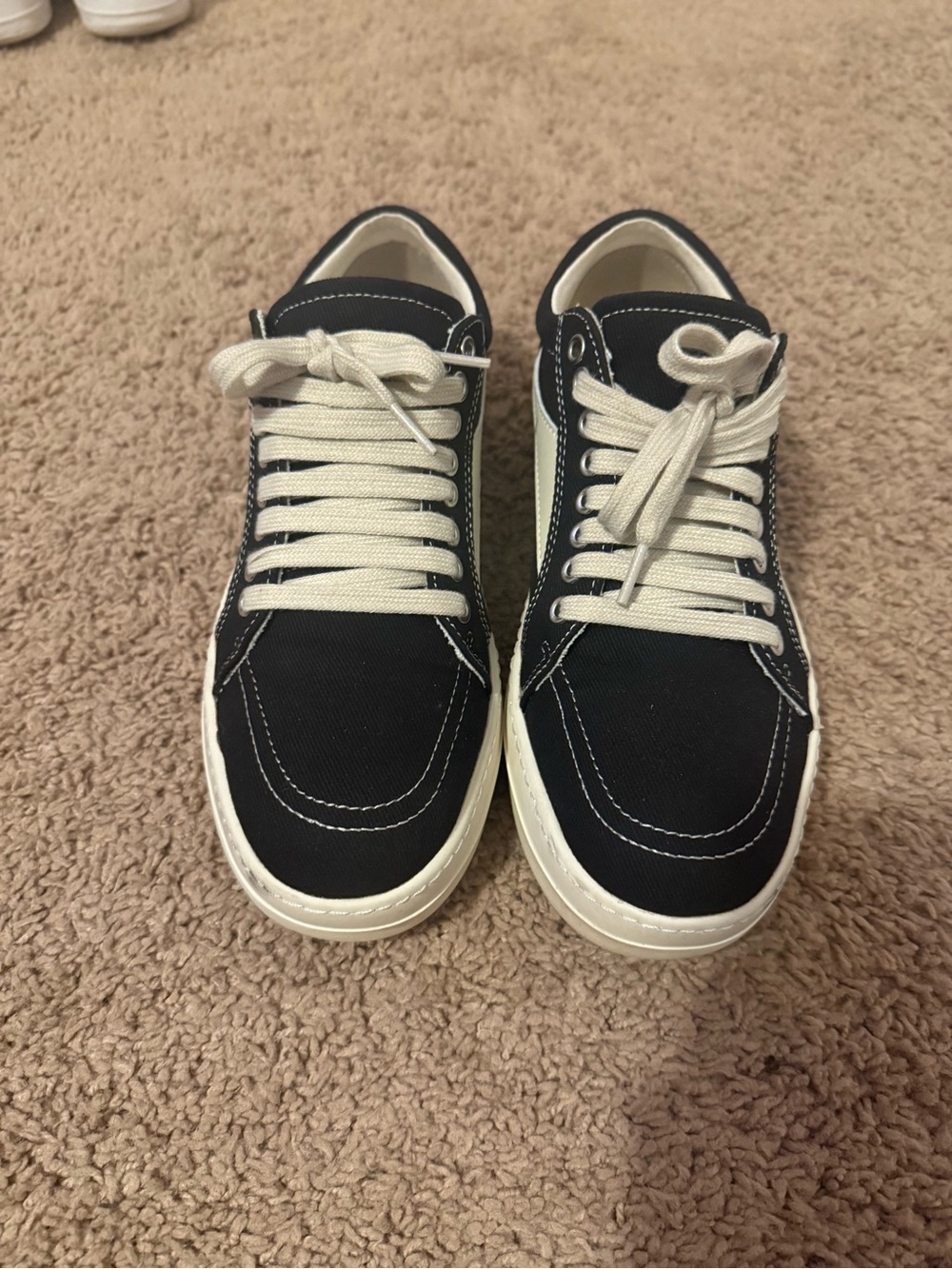 Rick Owens Vintage Sneakers - Picture 2 of 6